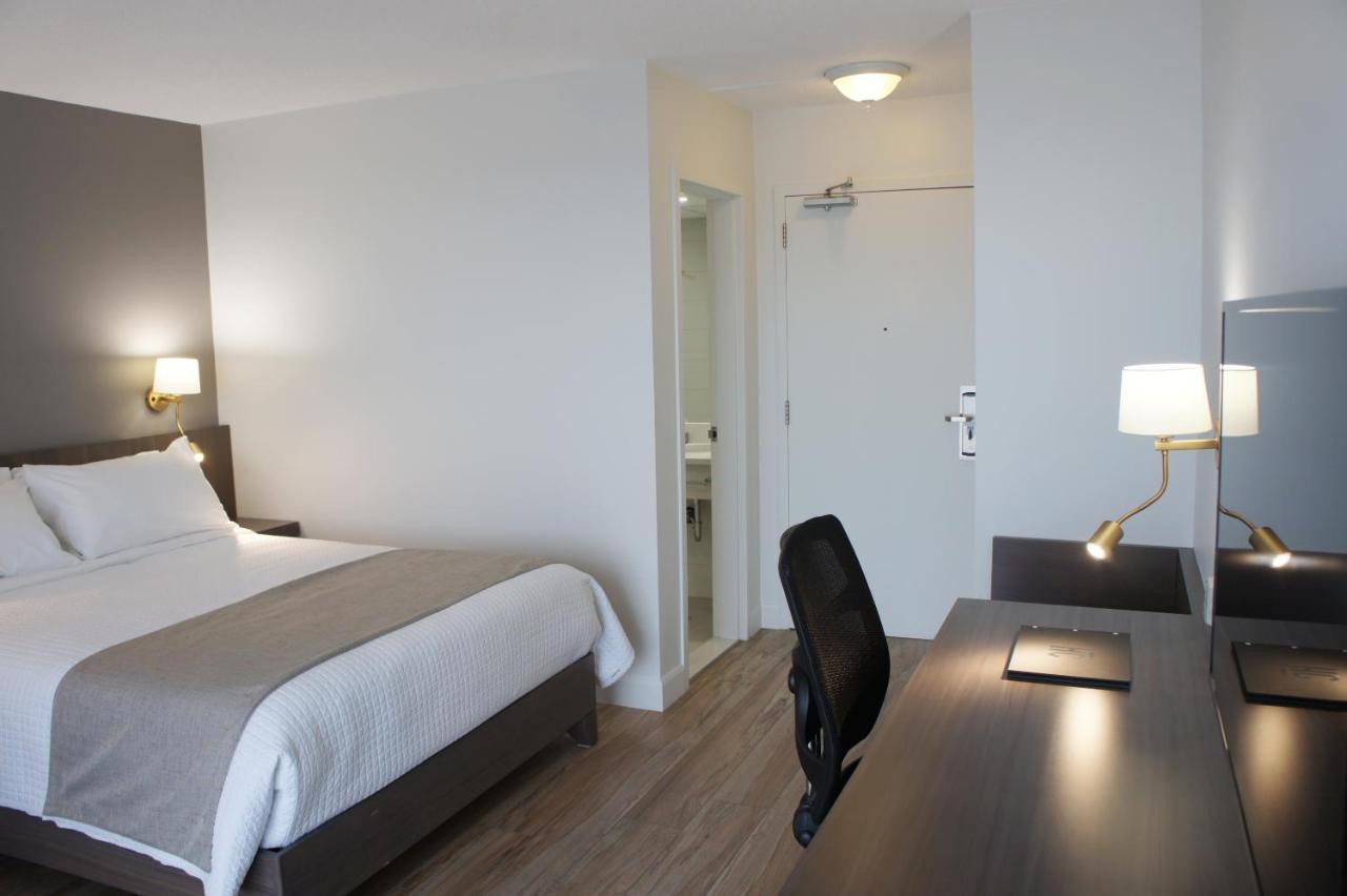 גרנבי Hotel Castel מראה חיצוני תמונה